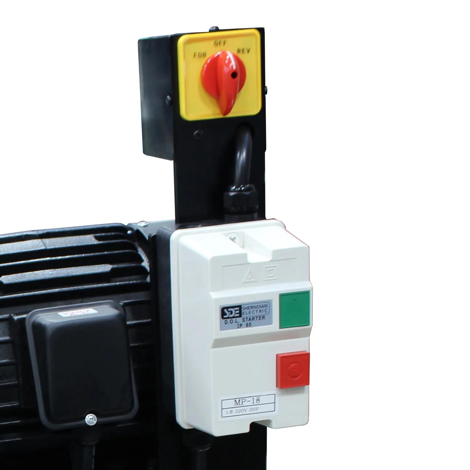 Reversing switch – the grinding disc can be used both clockwise and counter-clockwise