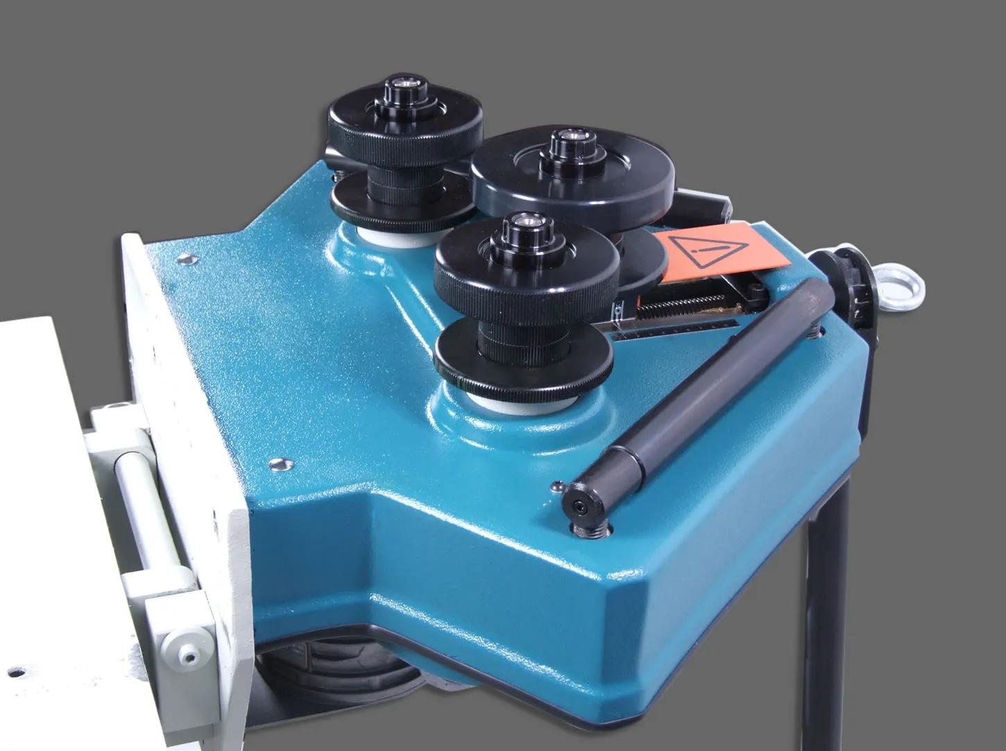 Executes bends in upright or horizontal positions, to accommodate a range of material lengths