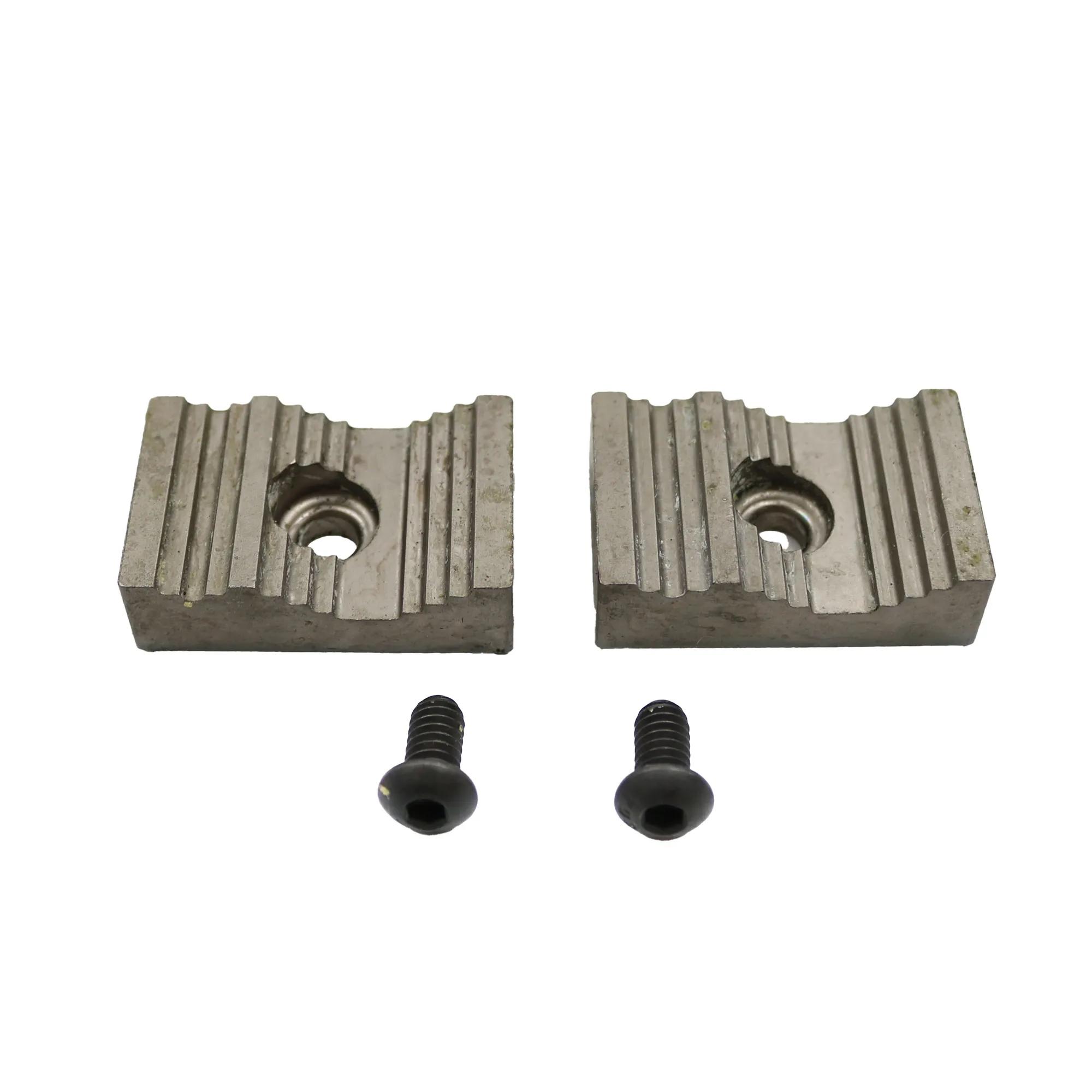 Pipe Jaw Insert Set with Two Screws