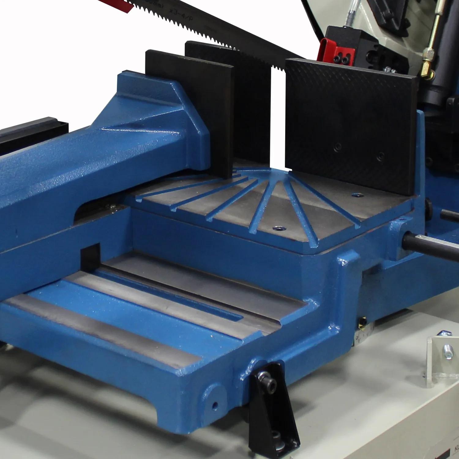 Clamping made easy with integrated vise 