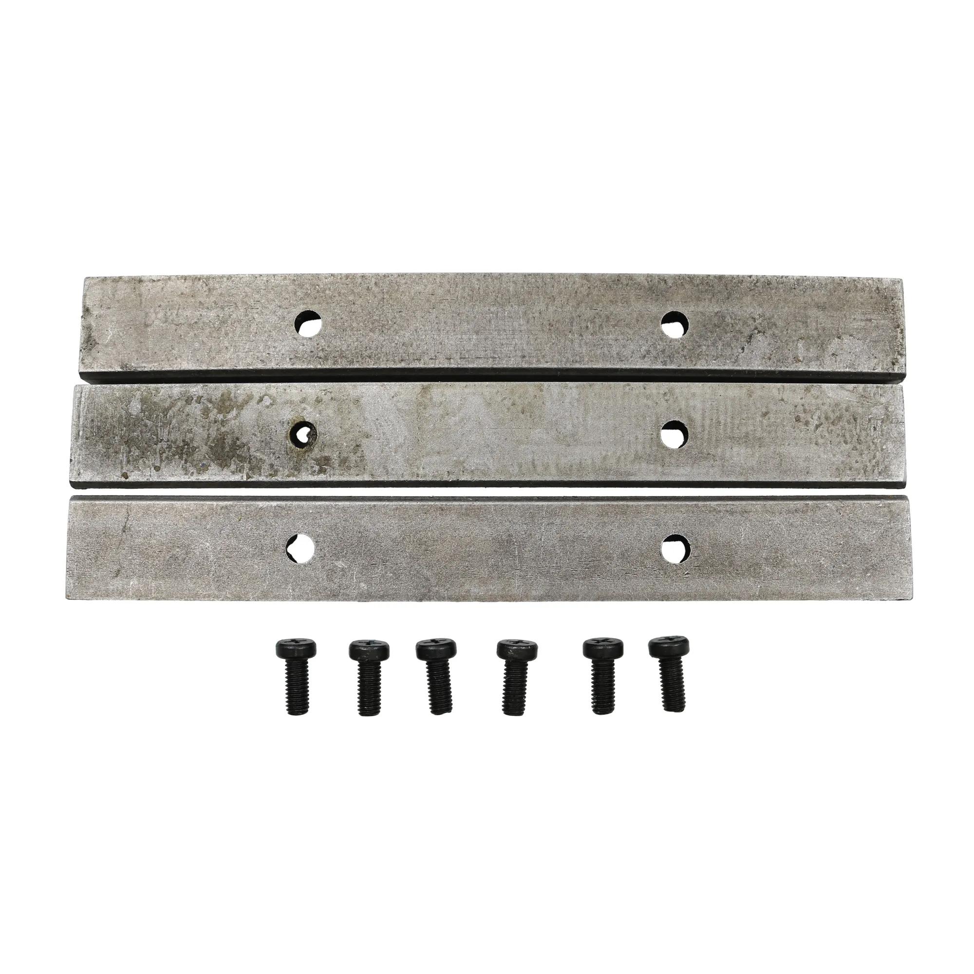 Jaw Insert Assembly with Screws