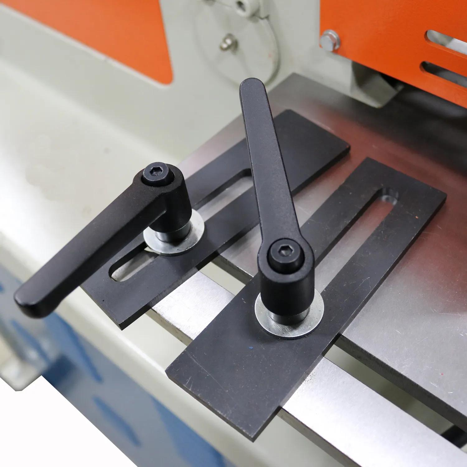 Product hold-downs for all stations ensure clean, straight shearing.