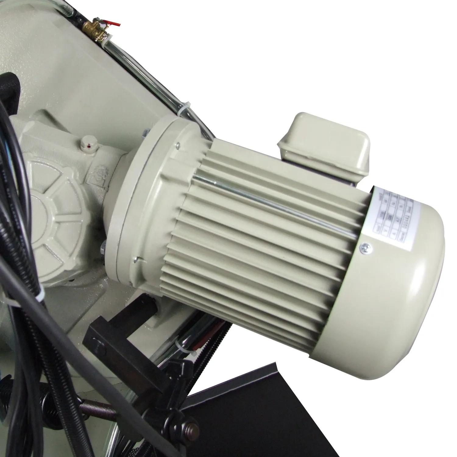 Runs on 110-volt single-phase power so that you can use it practically anywhere