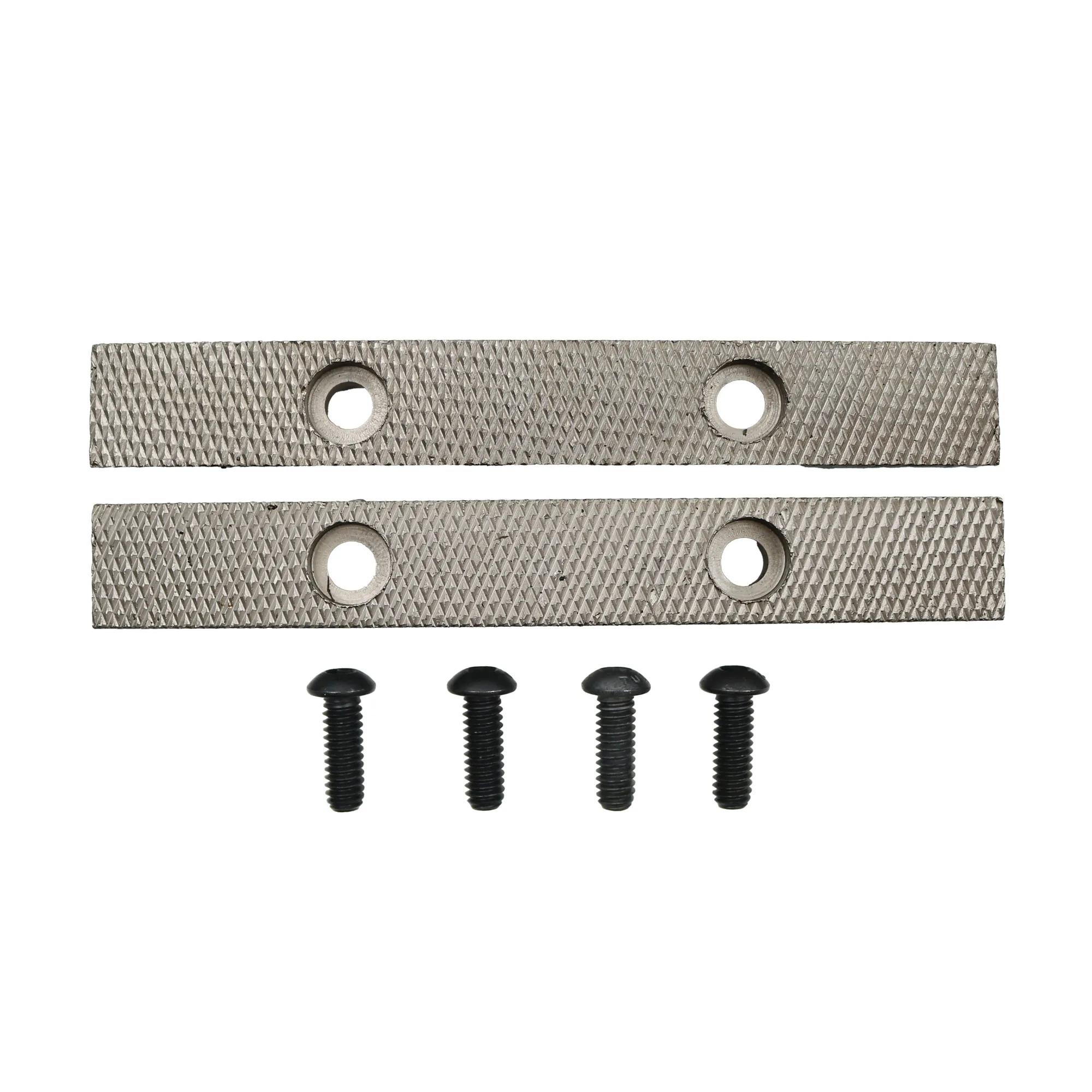 Jaw Insert Set with Four Screws