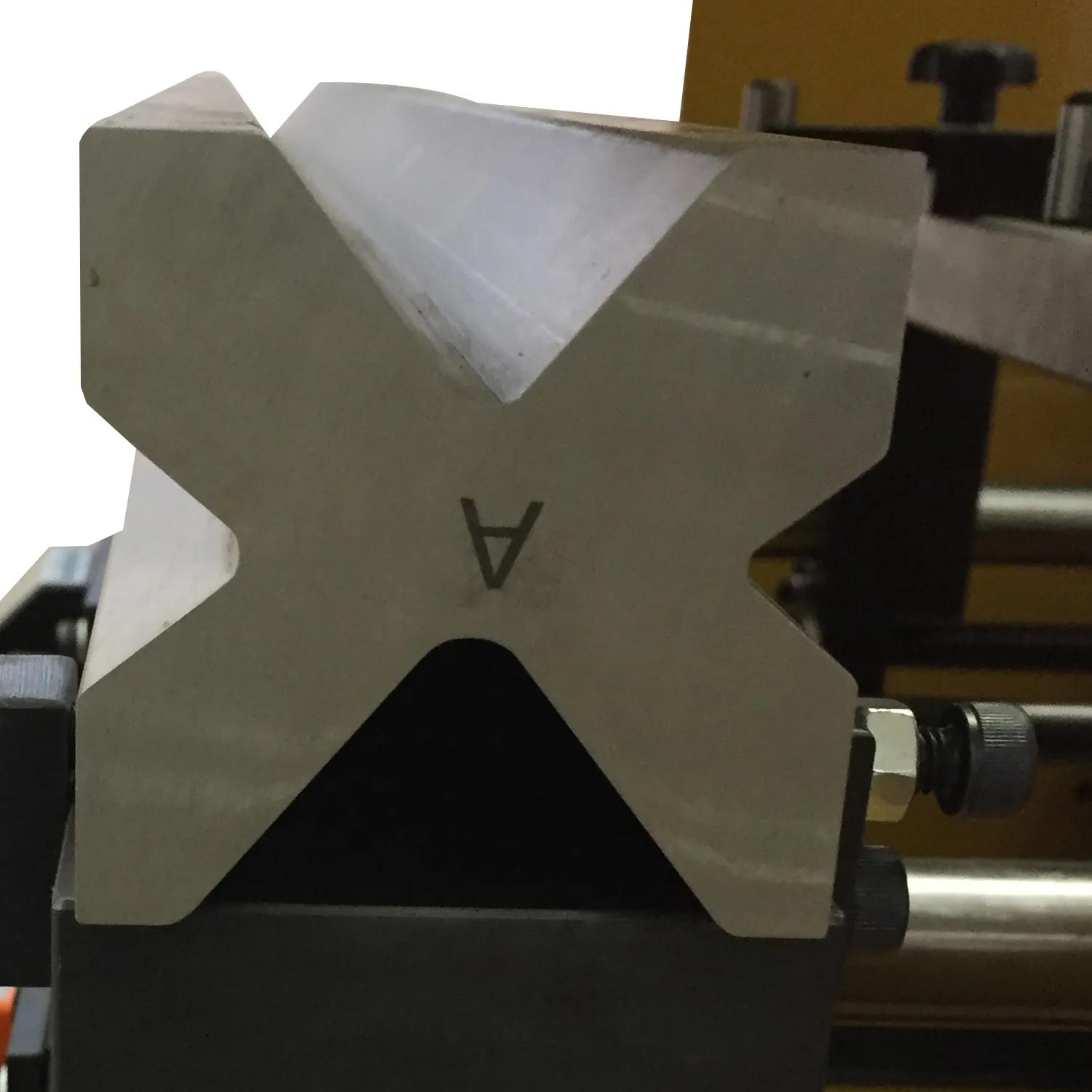 Includes a hardened multi-Vee bottom die, unlike some competing machines which don’t come with tooling.