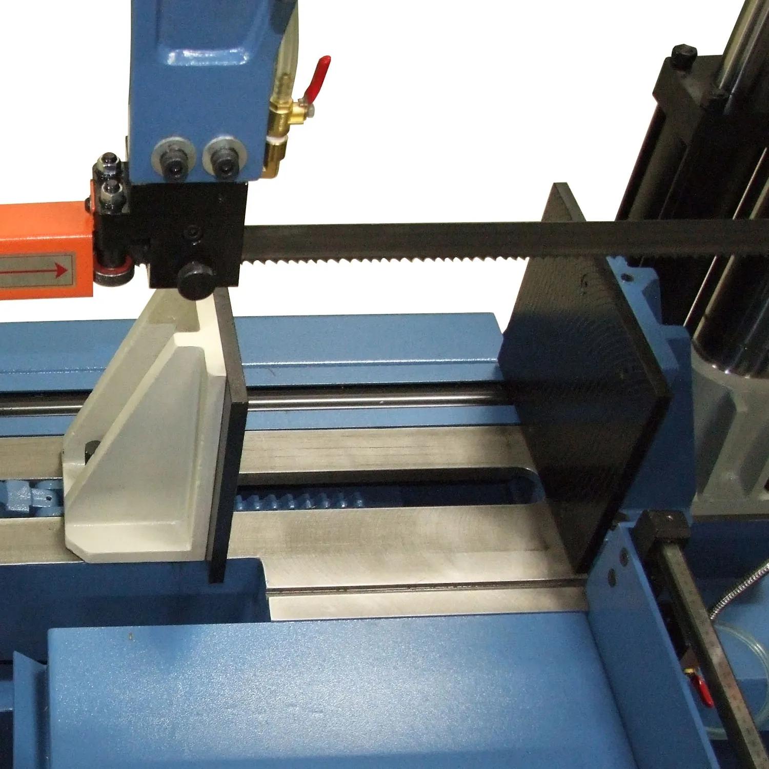 Integrated Vise to keep material still