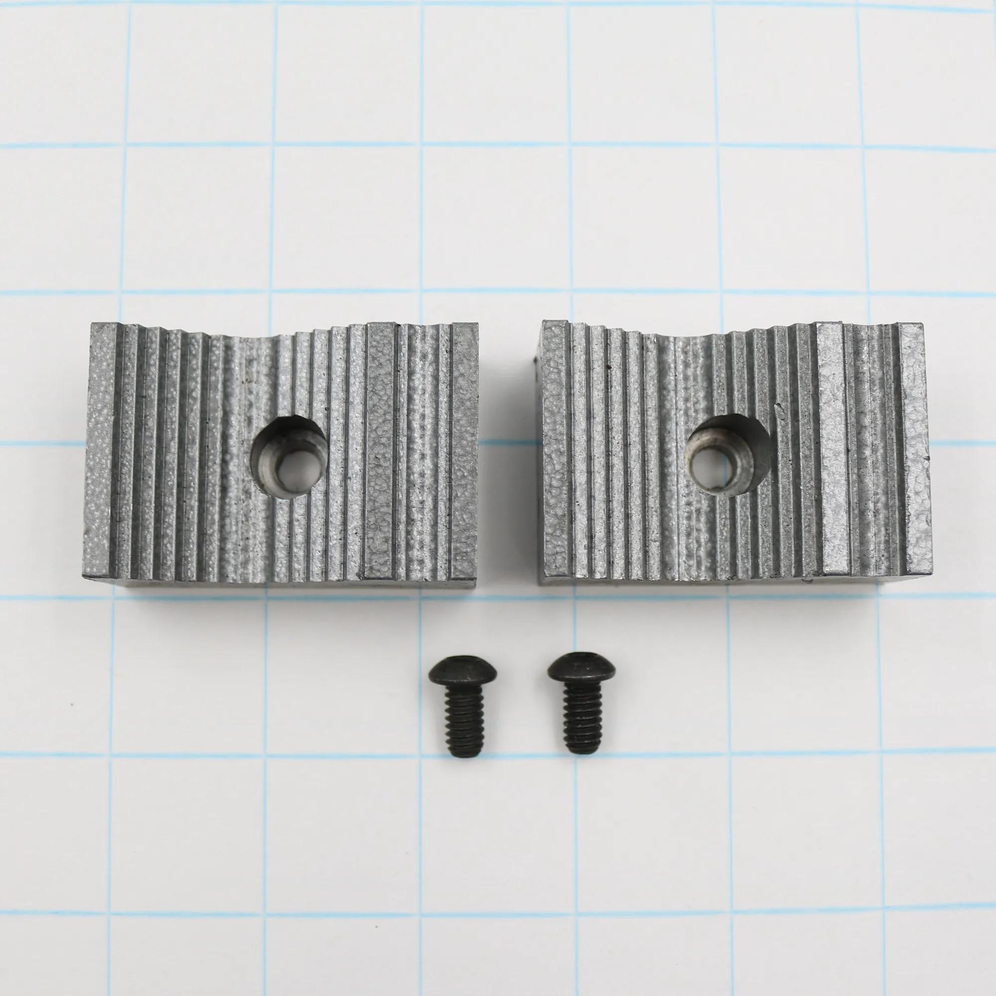Pipe Jaw Insert Set with Two Screws