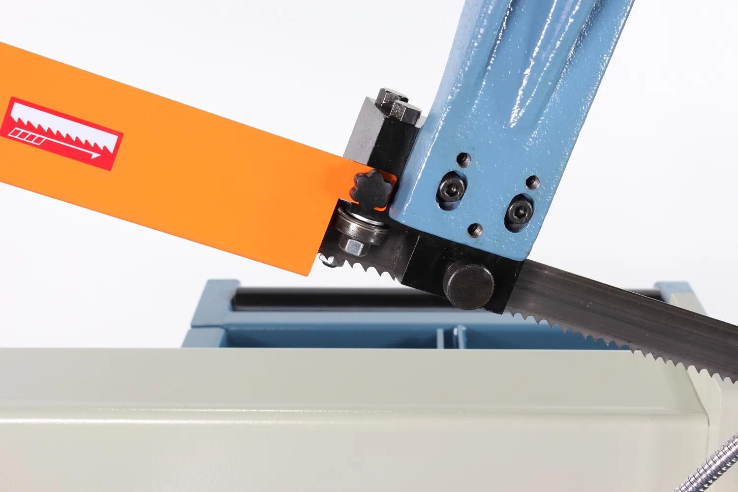 Miters 45° left and 60° right by pushing or pulling the head to the angle you need while roller infeed and outfeed table enables you to slide the material to and from the blade, saving strain