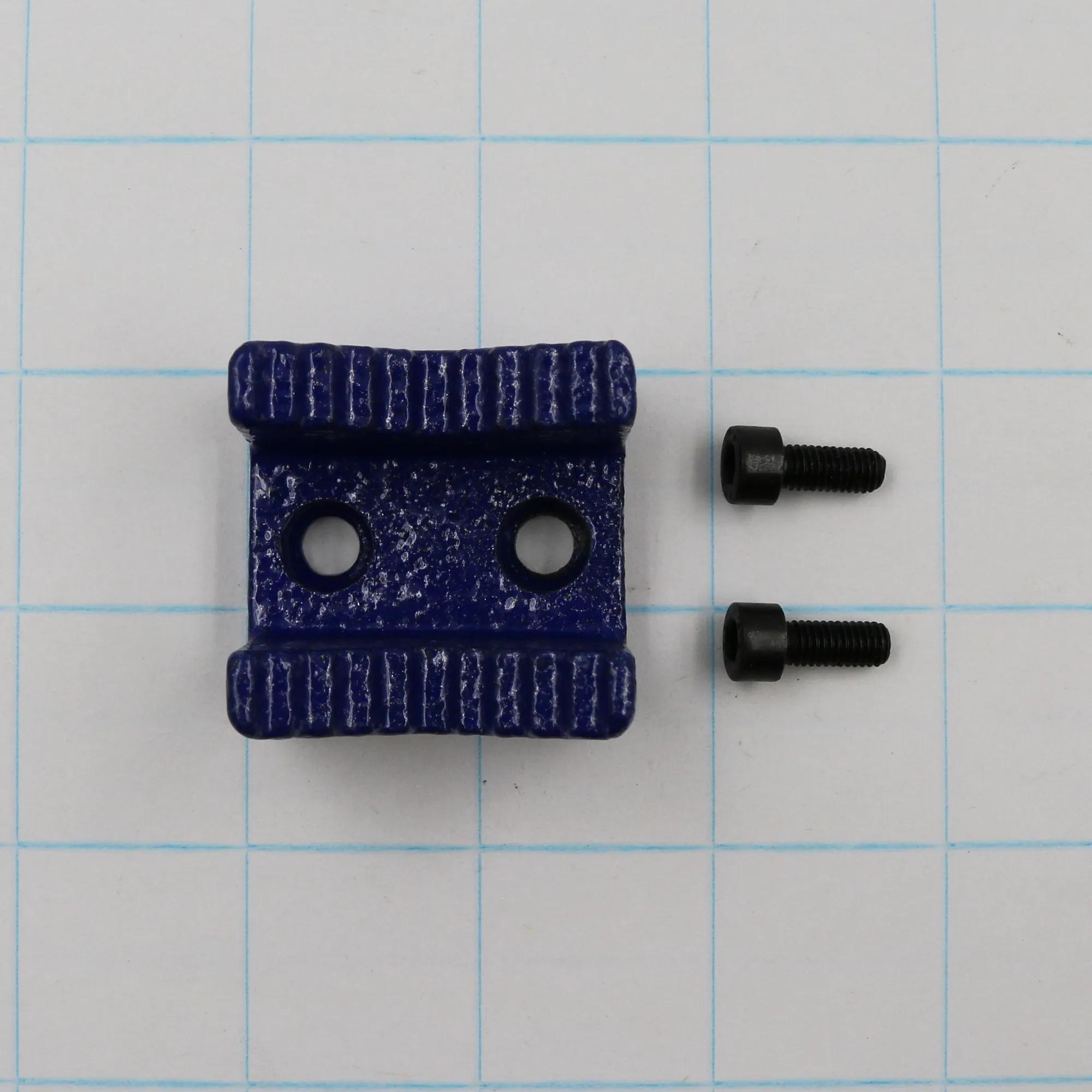Pipe Jaw with Screw