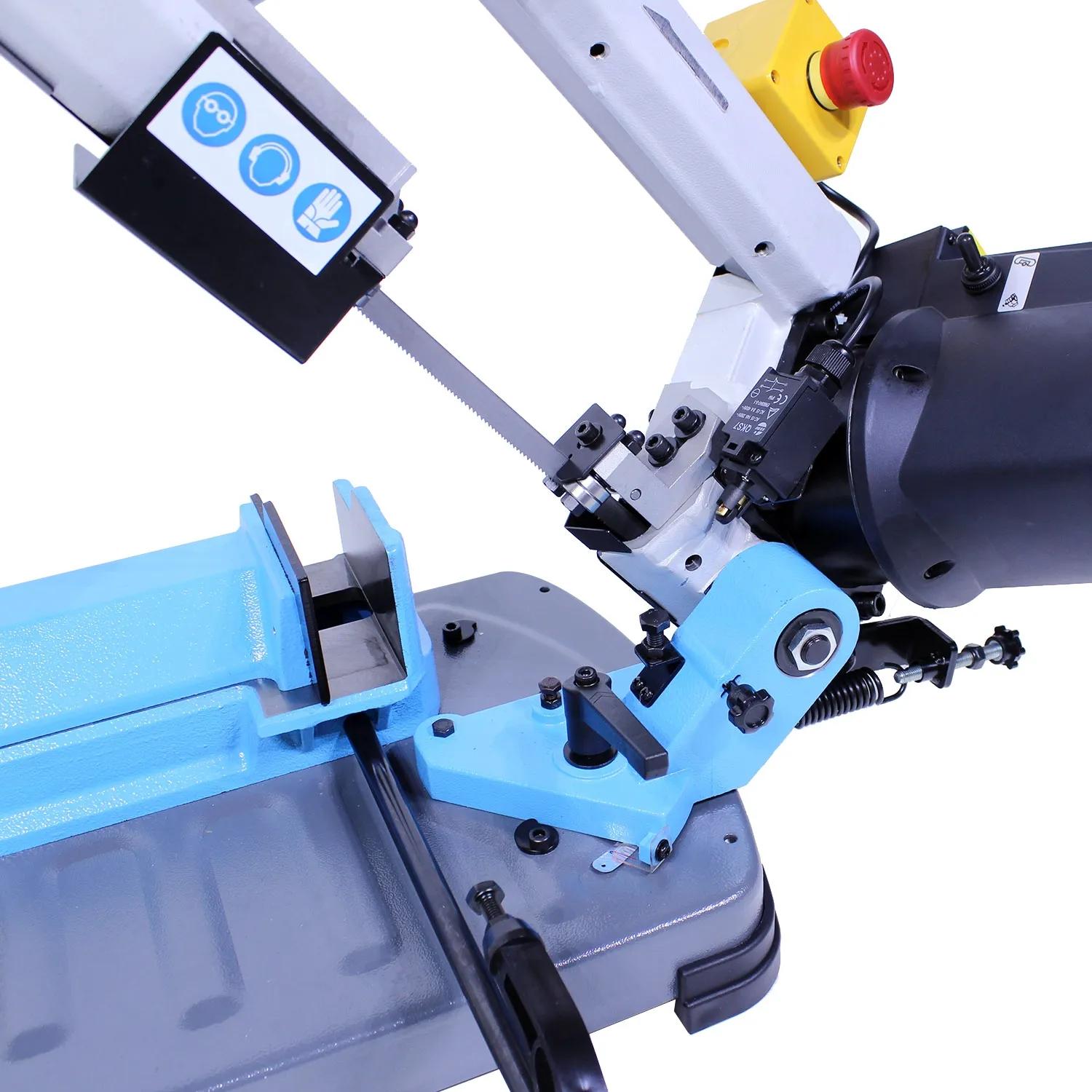 This manual bandsaw has a 5” round capacity