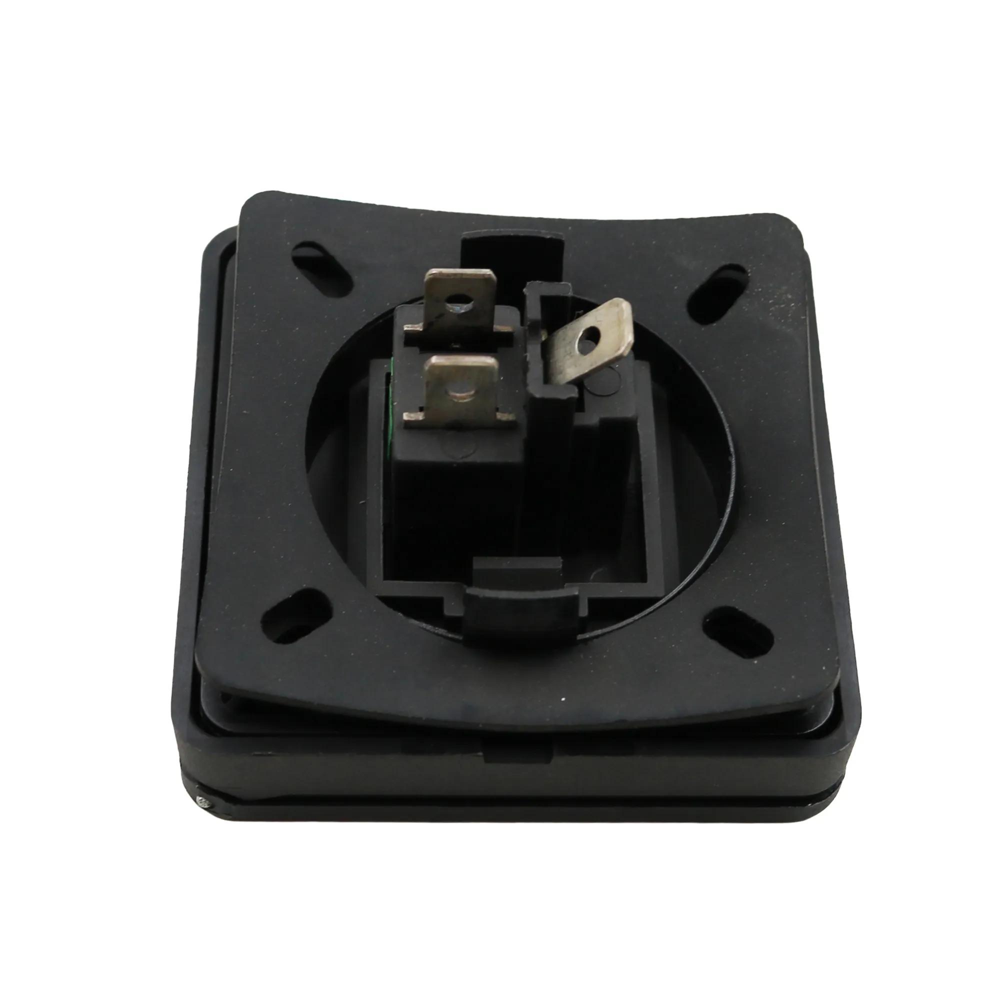Socket With Cover | 4224B-309