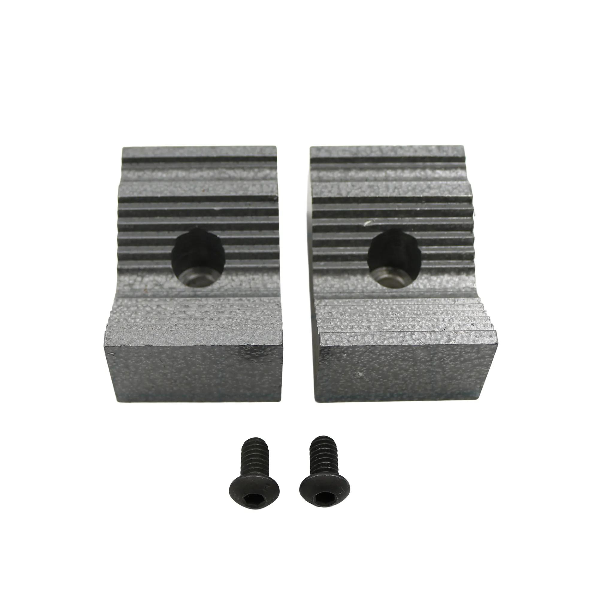 Pipe Jaw Insert Set with Two Screws