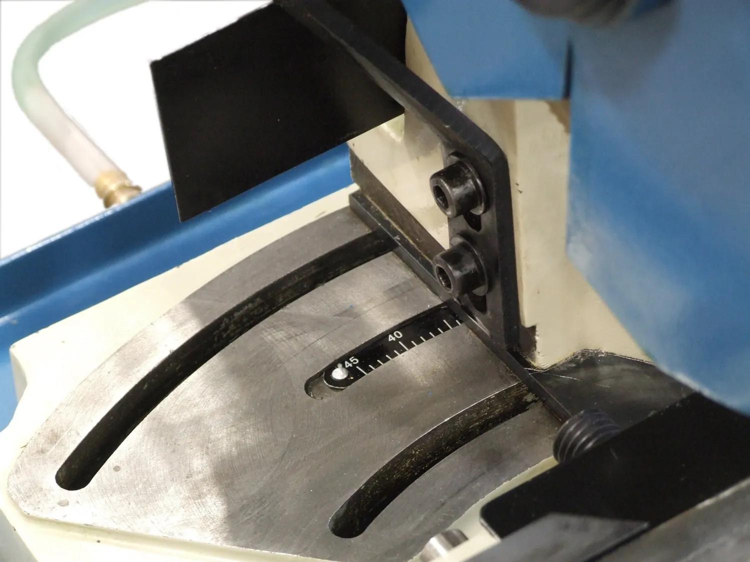 Manually Operated Coldsaw CS-225M - Baileigh - Baileigh Industrial